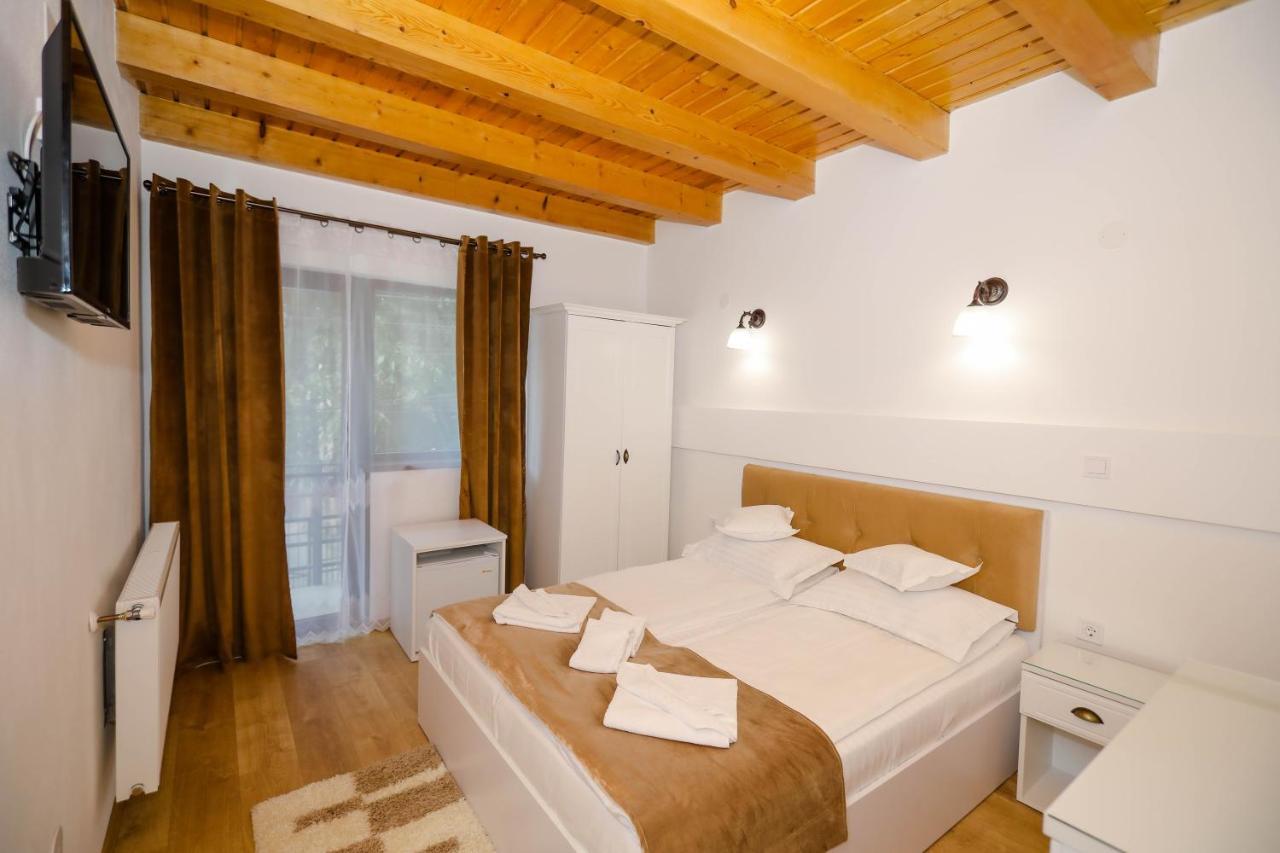 Casa Marica Hotel Байле Херкулане Екстериор снимка