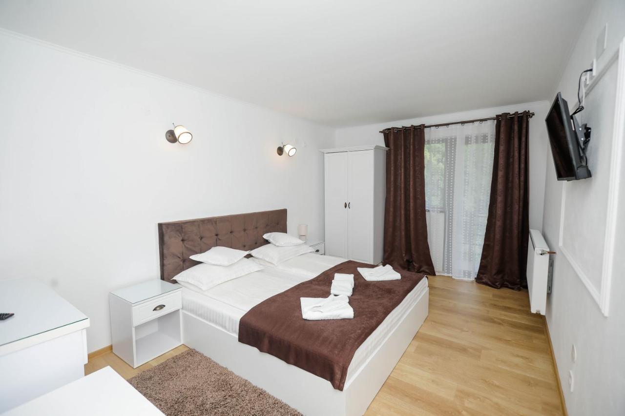 Casa Marica Hotel Байле Херкулане Екстериор снимка