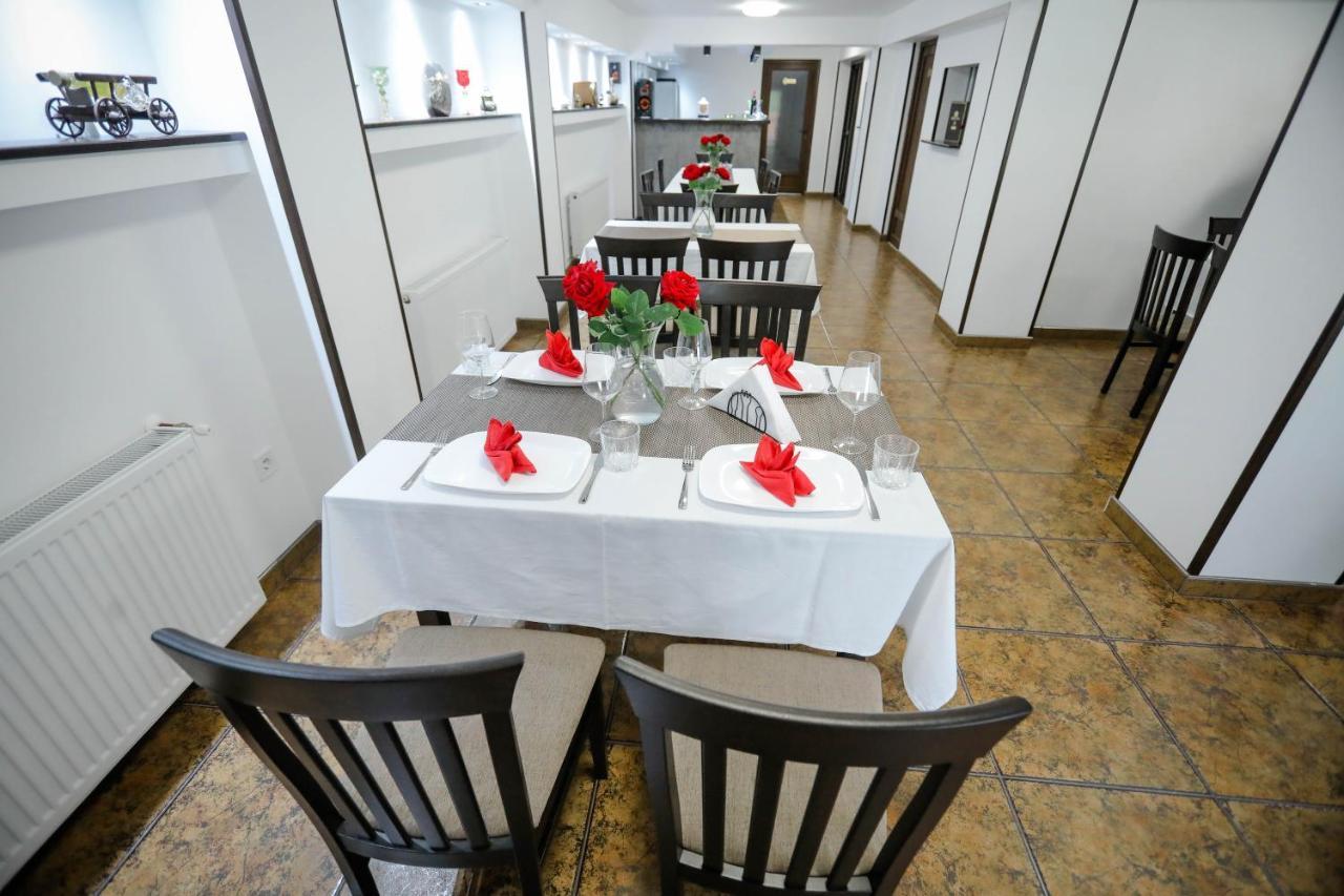 Casa Marica Hotel Байле Херкулане Екстериор снимка