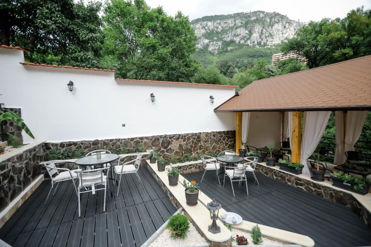 Casa Marica Hotel Байле Херкулане Екстериор снимка